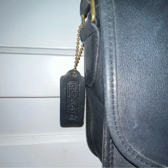 Vintage Coach purse - Picture 2 of 6